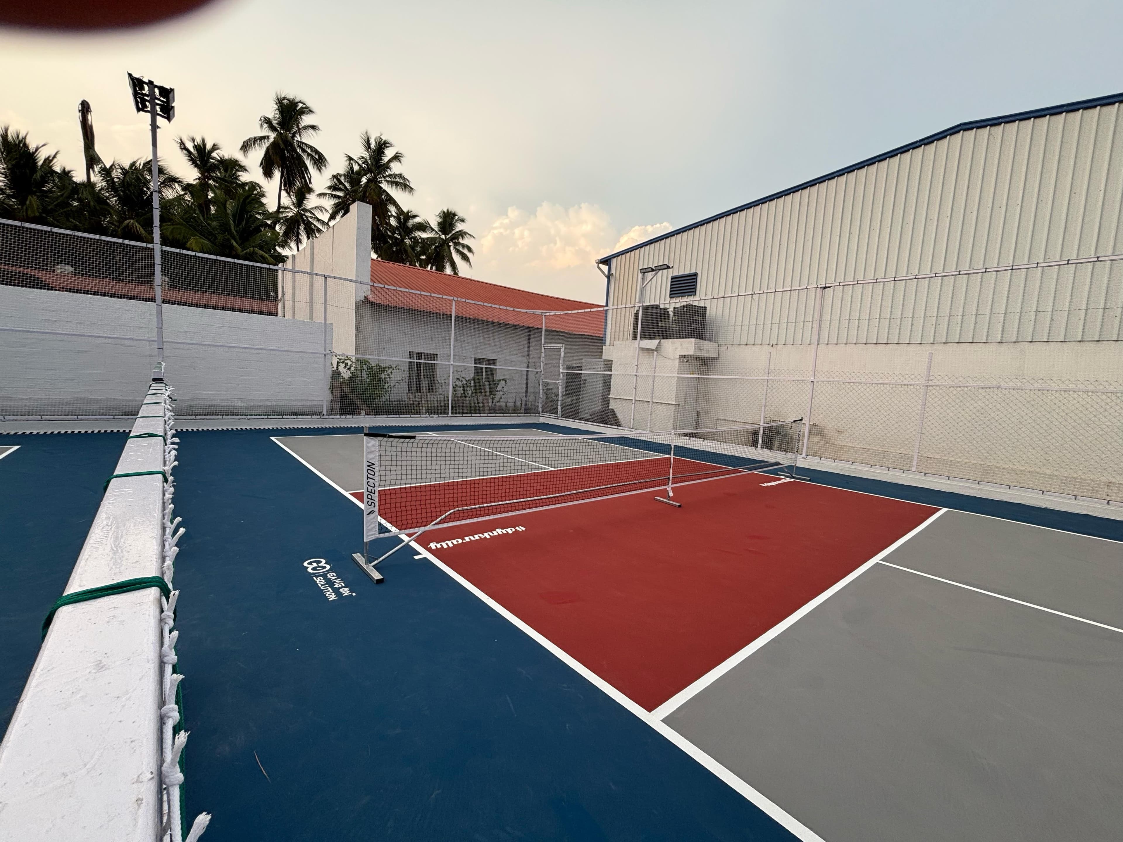 Court 1